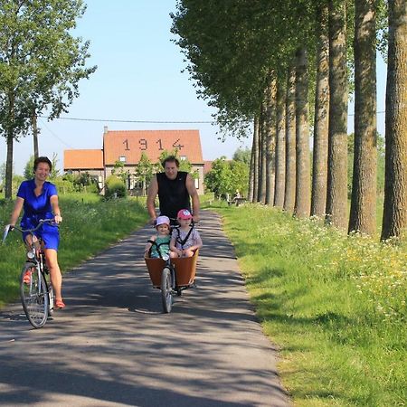 Sint-MargrieteDe Molenkreek别墅 外观 照片